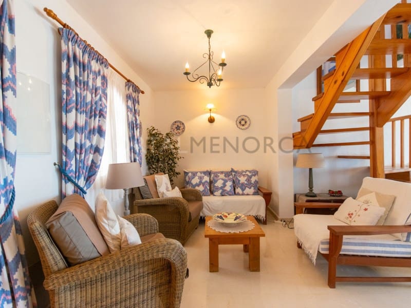 5 Zimmer Villa zu verkaufen in Es Mercadal mit Pool - 850.000 € (Ref: 9631677)