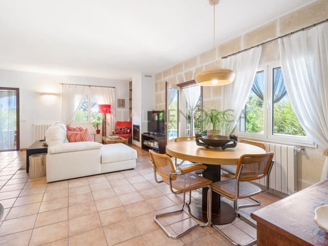 4 soveværelse Finca/Landehus til salg i La Argentina, Alayor / Alaior med swimmingpool - € 985.000 (Ref: 9631679)