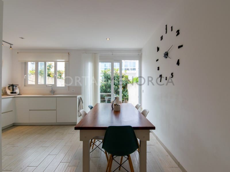 5 quarto Casa em Banda para venda em Ciutadella de Menorca com garagem - 750 000 € (Ref: 9631681)