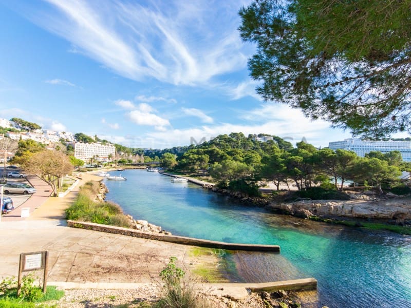 1 bedroom Apartment for sale in Cala Galdana - € 245,000 (Ref: 9631688)