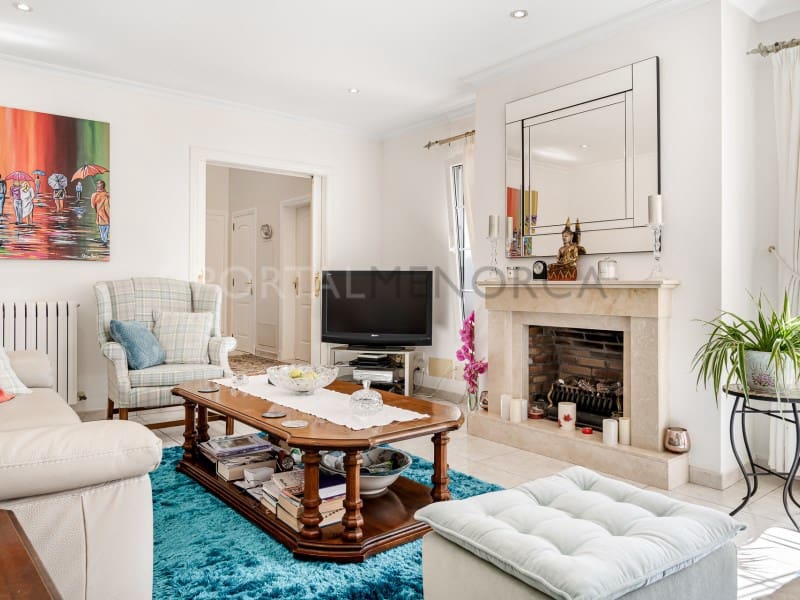 4 Zimmer Villa zu verkaufen in Es Mercadal mit Pool Garage - 830.000 € (Ref: 9631690)