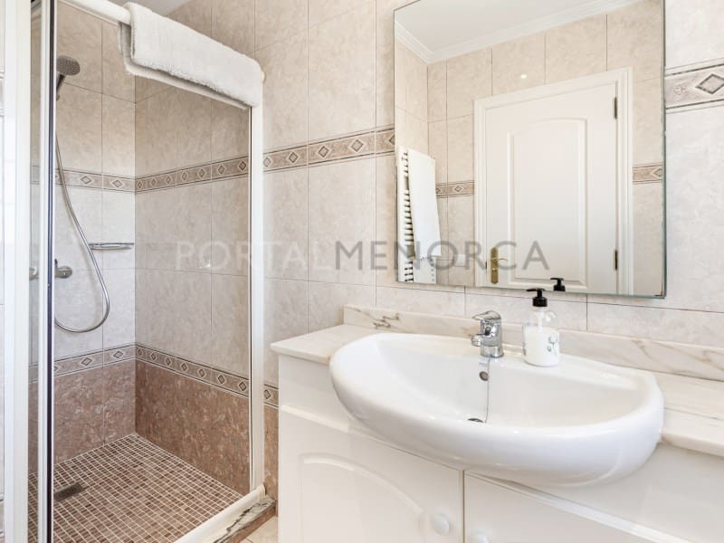 4 Zimmer Villa zu verkaufen in Es Mercadal mit Pool Garage - 830.000 € (Ref: 9631690)