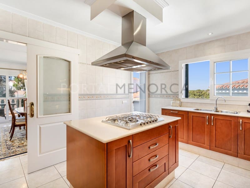 4 slaapkamer Villa te koop in Es Mercadal met zwembad garage - € 830.000 (Ref: 9631691)