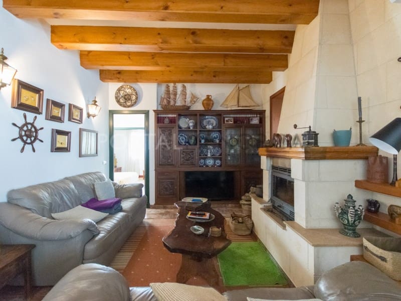 4 slaapkamer Villa te koop in Fornells met garage - € 1.090.000 (Ref: 9631697)