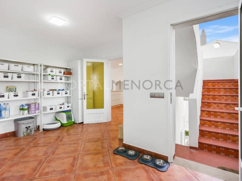 4 sovrum Villa till salu i Cala'n Blanes med pool - 895 000 € (Ref: 9631706)