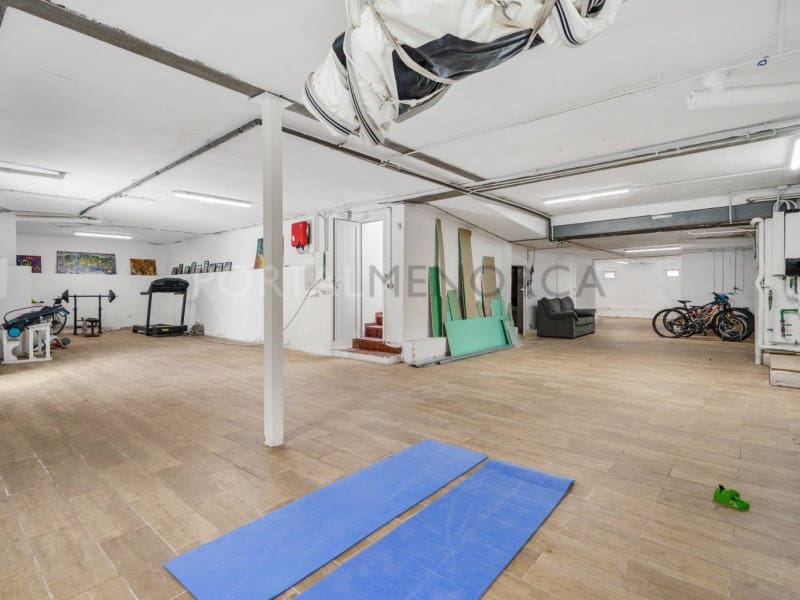 4 sovrum Villa till salu i Cala'n Blanes med pool - 895 000 € (Ref: 9631706)