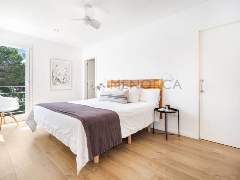 4 bedroom Villa for sale in Cala Morell with pool garage - € 1,650,000 (Ref: 9631717)