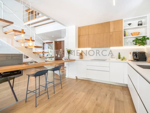 Chalet de 4 habitaciones en Cala Morell, Ciutadella de Menorca en venta con piscina garaje - 1.650.000 € (Ref: 9631718)