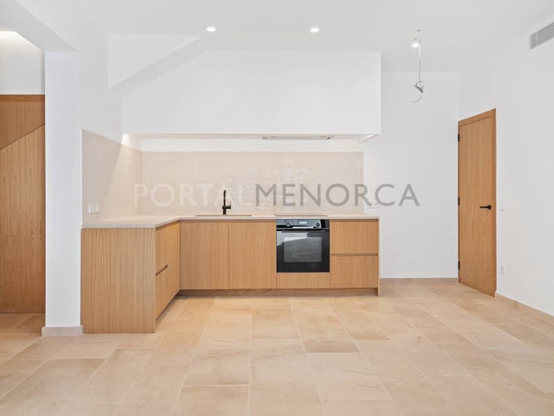 3 makuuhuone Huoneisto myytävänä paikassa Ciutadella de Menorca - 775 000 € (Ref: 9631720)