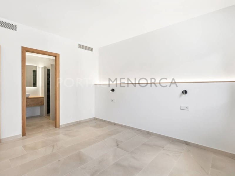 Apartamento de 3 habitaciones en Ciutadella de Menorca en venta - 825.000 € (Ref: 9631729)