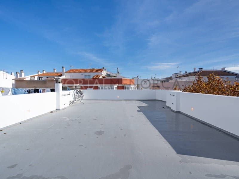 Apartamento de 3 habitaciones en Ciutadella de Menorca en venta - 825.000 € (Ref: 9631729)