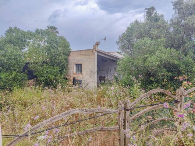 Grond te koop in Trebaluger, Es Castell - € 240.000 (Ref: 9631737)