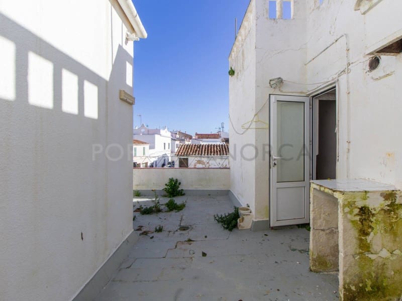 4 sovrum Hus till salu i San Luis / Sant Lluis med garage - 495 000 € (Ref: 9631739)