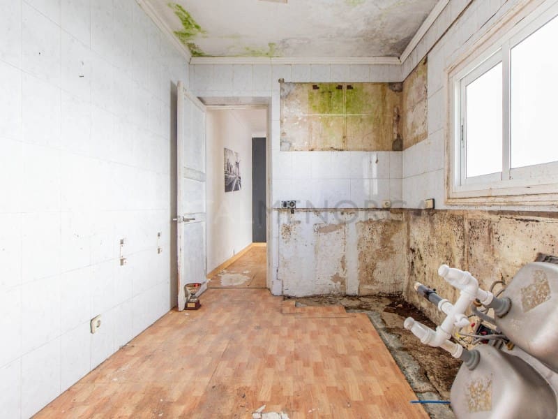 4 sovrum Hus till salu i San Luis / Sant Lluis med garage - 495 000 € (Ref: 9631739)