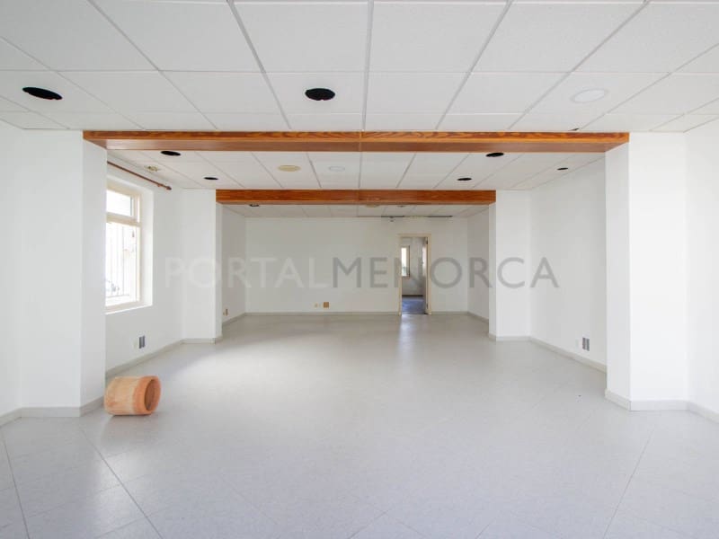 4 sovrum Hus till salu i San Luis / Sant Lluis med garage - 495 000 € (Ref: 9631740)