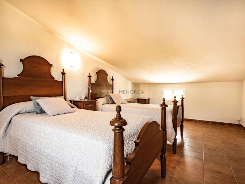 5 chambre Finca/Maison de Campagne à vendre à Llucmacanes avec piscine garage - 1 290 000 € (Ref: 9631741)