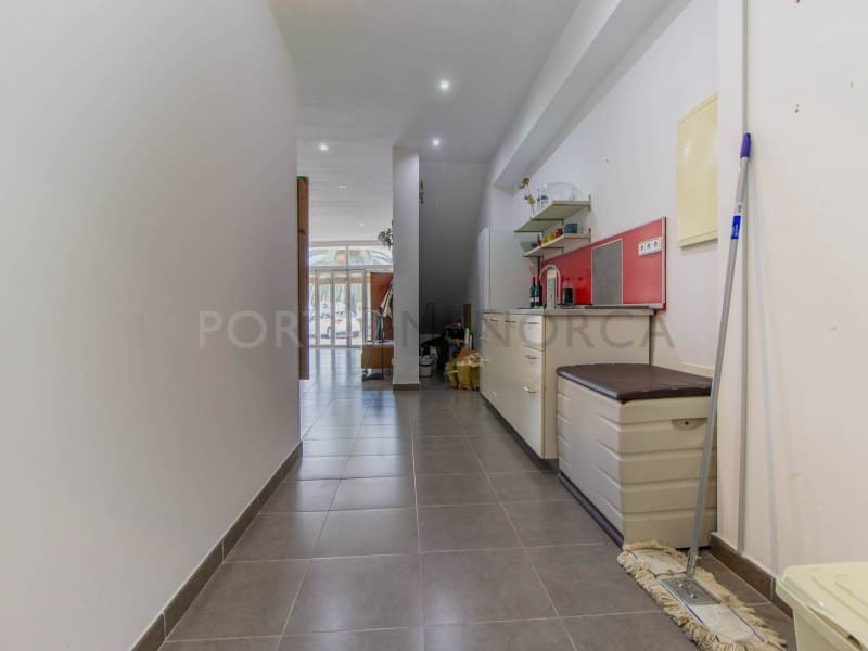 Local Comercial de 4 habitaciones en Mahón / Maó en venta - 995.000 € (Ref: 9631749)