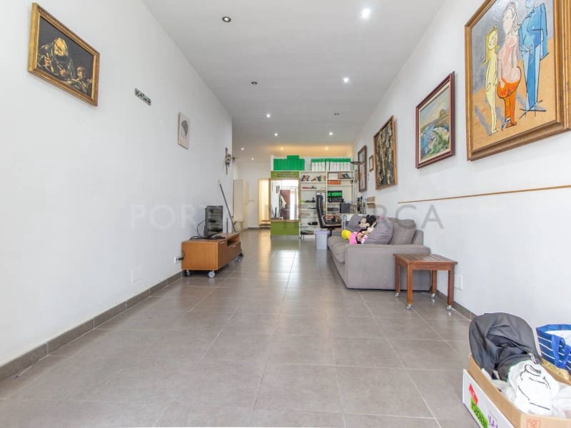 Local Comercial de 4 habitaciones en Mahón / Maó en venta - 995.000 € (Ref: 9631749)