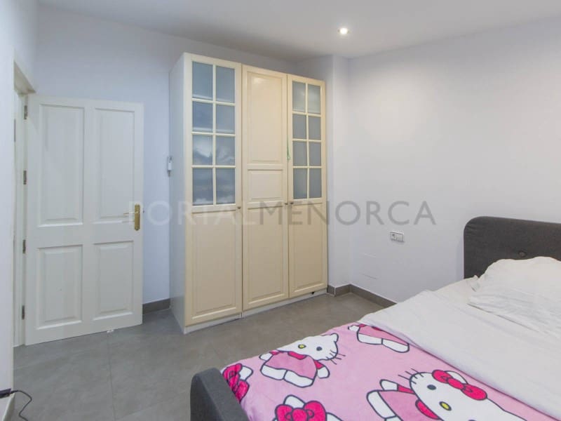 Local Comercial de 4 habitaciones en Mahón / Maó en venta - 995.000 € (Ref: 9631750)