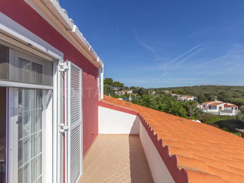 4 slaapkamer Villa te koop in Binibeca met zwembad garage - € 995.000 (Ref: 9634399)