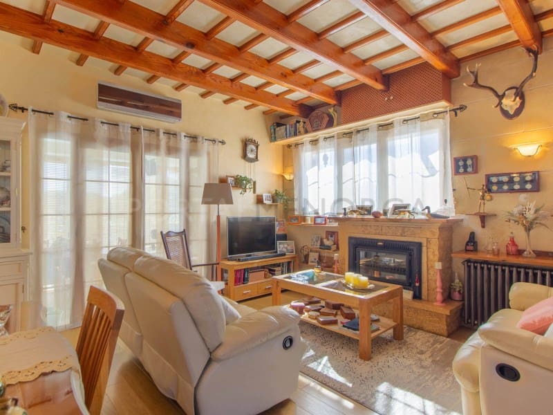 4 slaapkamer Villa te koop in Binibeca met zwembad garage - € 995.000 (Ref: 9634400)