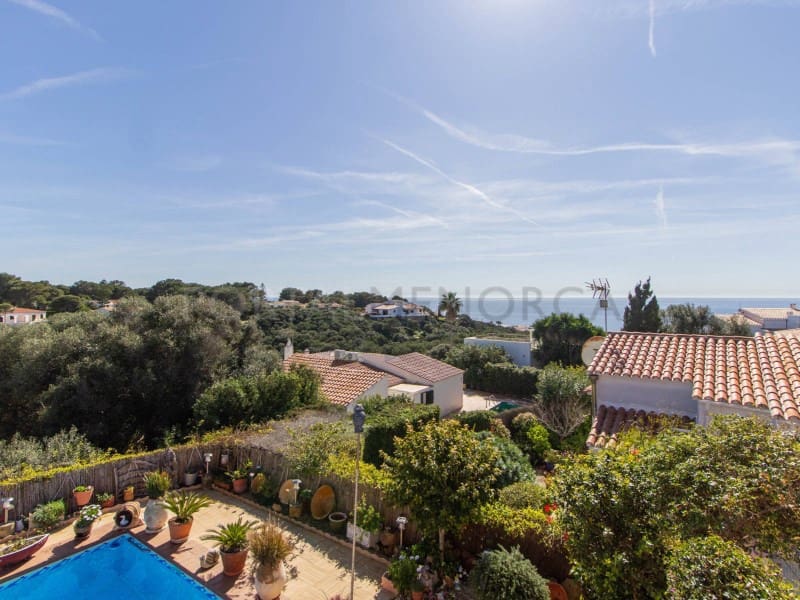 4 slaapkamer Villa te koop in Binibeca met zwembad garage - € 995.000 (Ref: 9634400)