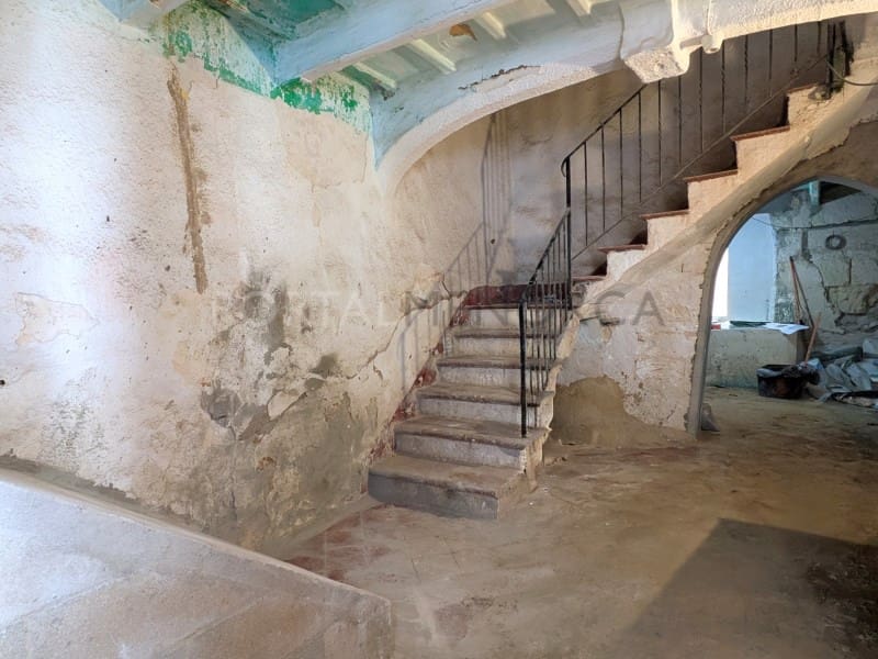 3 chambre Maison de Ville à vendre à Ciutadella de Menorca - 450 000 € (Ref: 9639354)