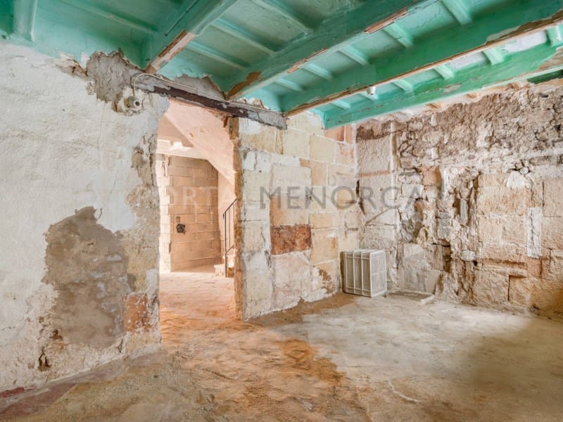 3 chambre Maison de Ville à vendre à Ciutadella de Menorca - 450 000 € (Ref: 9639354)