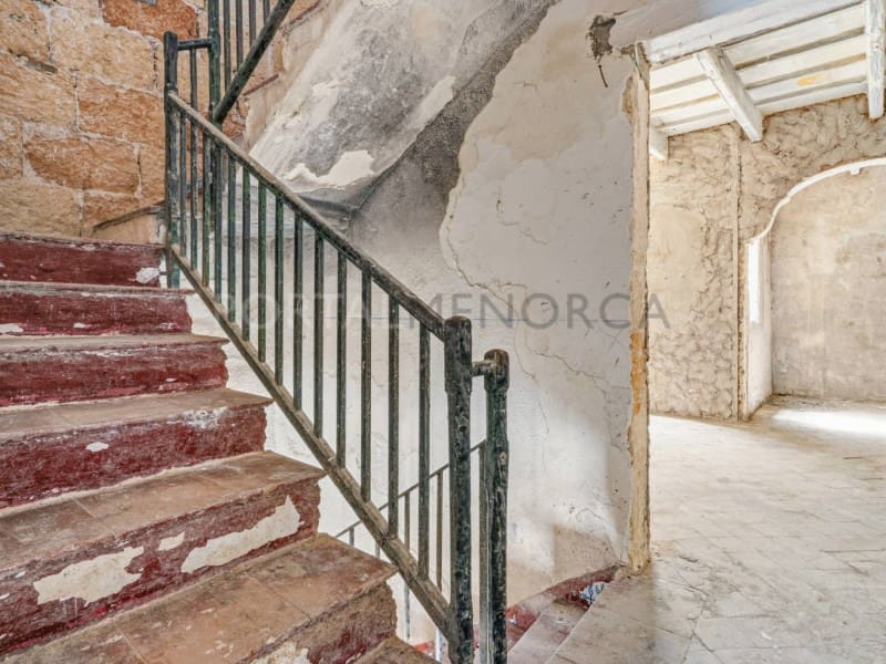 3 bedroom Townhouse for sale in Ciutadella de Menorca - € 450,000 (Ref: 9639354)