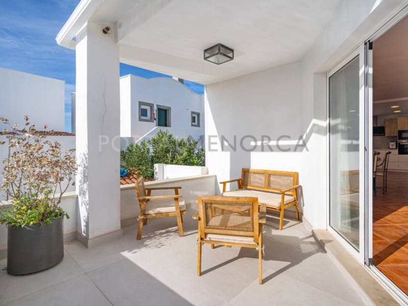 4 bedroom Villa for sale in Cala'n Blanes with pool - € 895,000 (Ref: 9639358)