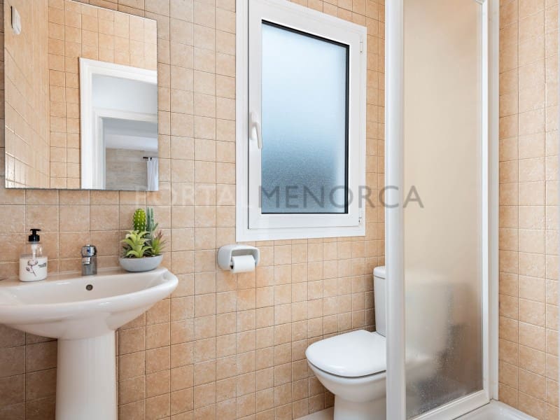 Chalet de 4 habitaciones en Cala Blanca en venta con piscina - 1.260.000 € (Ref: 9639362)