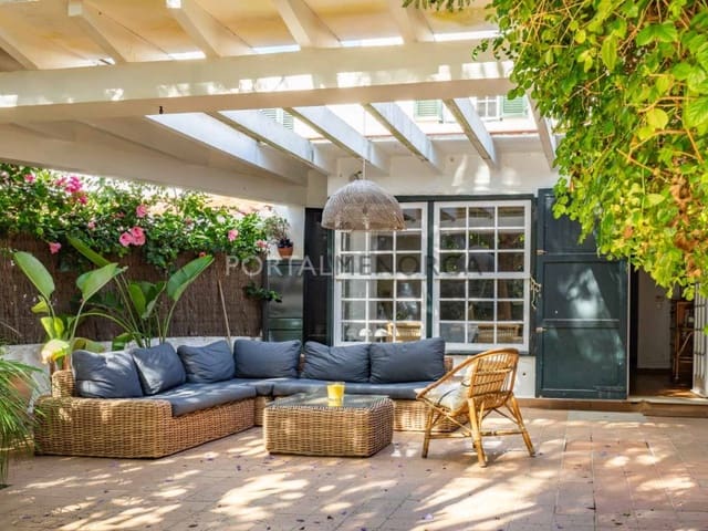 5 camera da letto Casa in vendita in Llucmaçanes, Mahón / Maó - 1.150.000 € (Rif: 9639368)