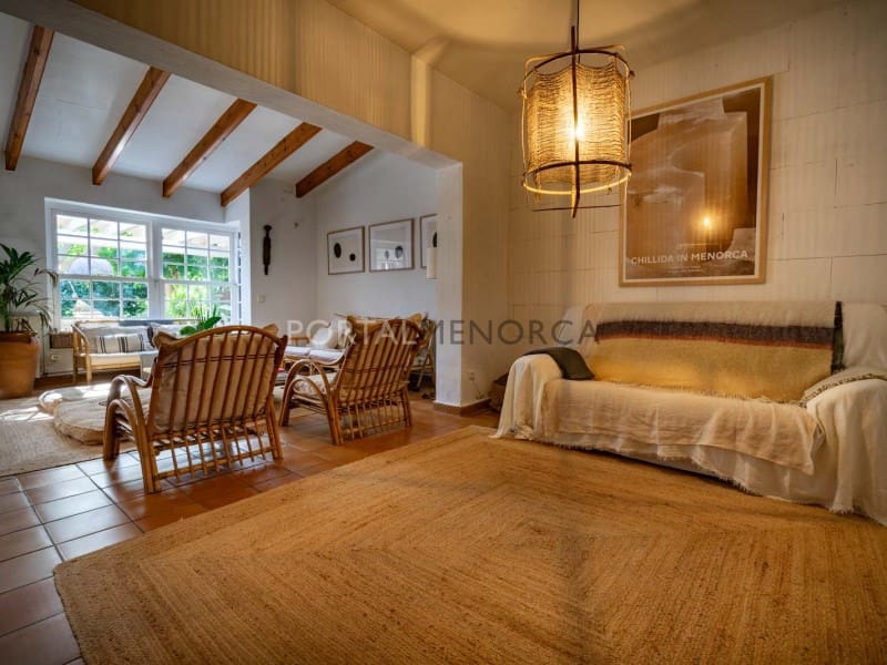 5 bedroom Townhouse for sale in Llucmacanes - € 1,150,000 (Ref: 9639368)