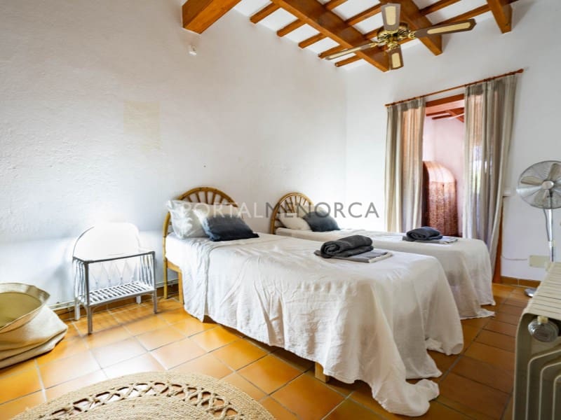 5 bedroom Townhouse for sale in Llucmacanes - € 1,150,000 (Ref: 9639368)