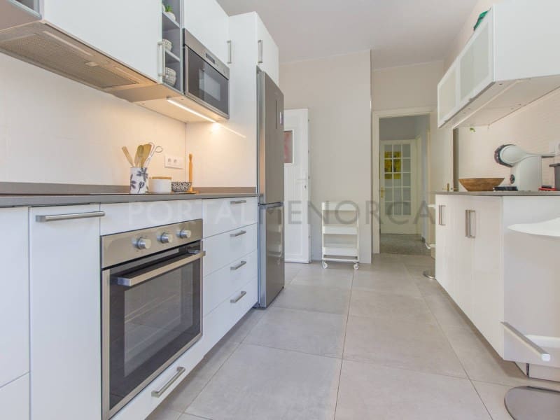 Chalet de 4 habitaciones en Arenal d'en Castell en venta - 990.000 € (Ref: 9639370)