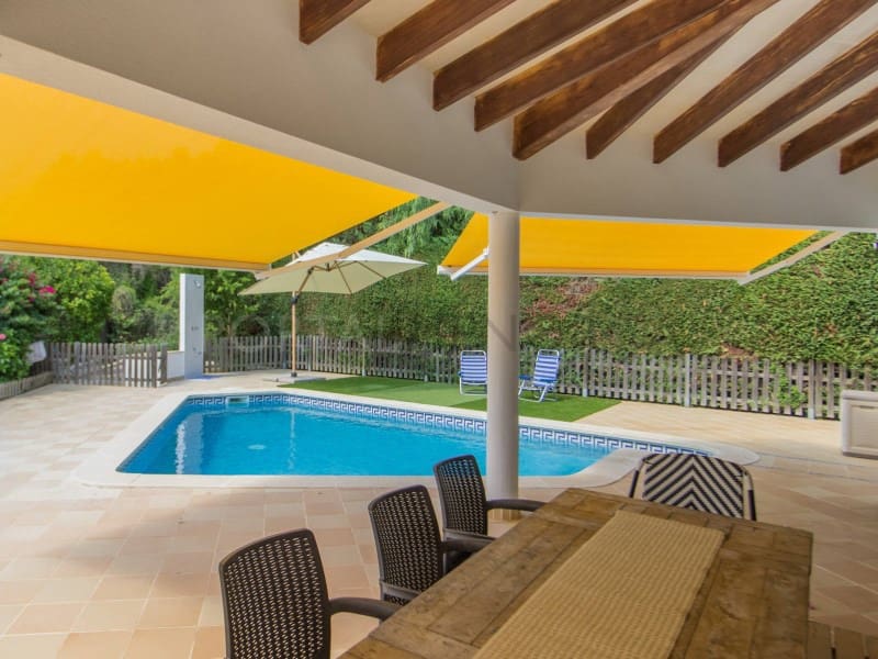 Chalet de 4 habitaciones en Son Vitamina en venta con piscina garaje - 675.000 € (Ref: 9639371)