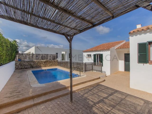 5 soverom Villa til salgs i Es Mercadal med svømmebasseng garasje - € 1 495 000 (Ref: 9639373)