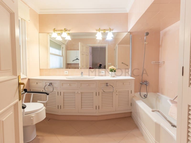 4 Zimmer Villa zu verkaufen in Mahon / Mao mit Pool Garage - 1.500.000 € (Ref: 9639378)