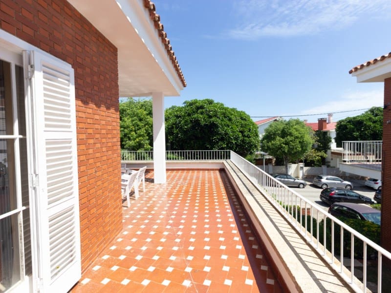 4 Zimmer Villa zu verkaufen in Mahon / Mao mit Pool Garage - 1.500.000 € (Ref: 9639378)