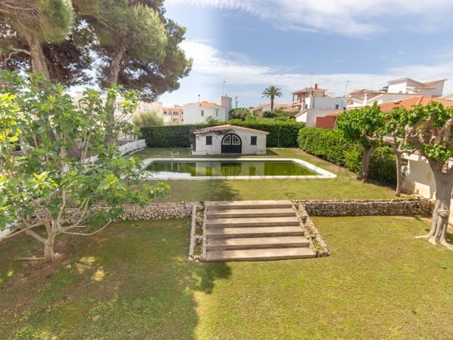 4 Zimmer Villa zu verkaufen in Mahón / Maó mit Pool Garage - 1.500.000 € (Ref: 9639378)