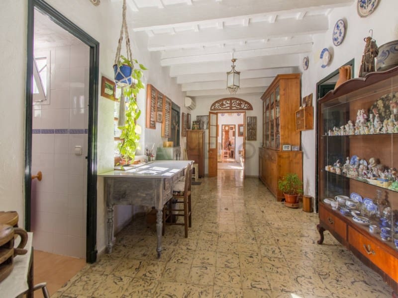 6 makuuhuone Maalaistalo myytävänä paikassa Biniali mukana 
autotalli - 1 900 000 € (Ref: 9639388)