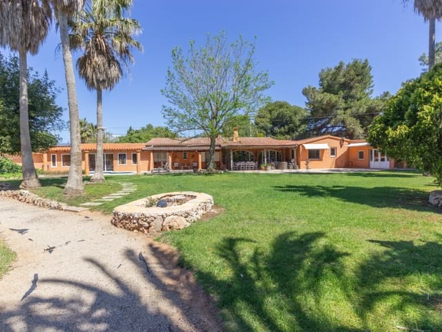 Finca/Casa Rural de 6 habitaciones en Llucmaçanes, Mahón / Maó en venta con piscina - 1.450.000 € (Ref: 9639393)