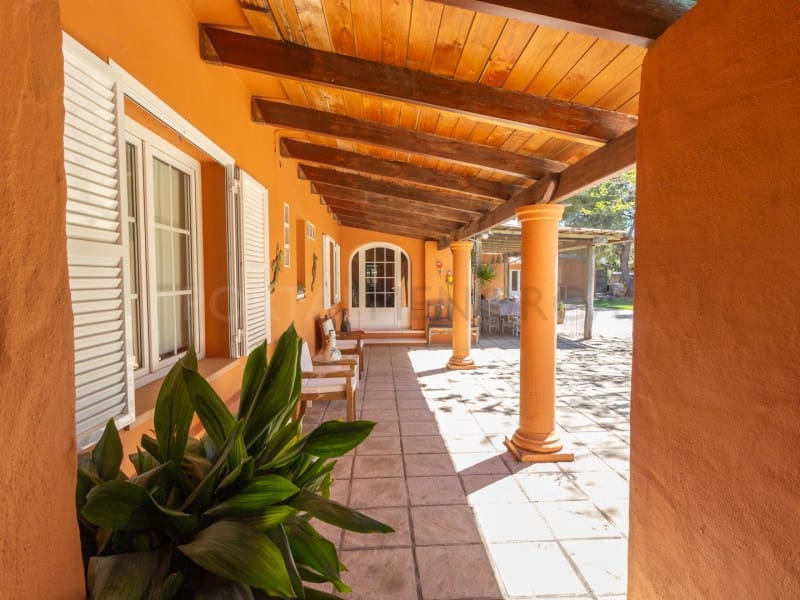 Finca/Casa Rural de 6 habitaciones en Llucmaçanes en venta con piscina - 1.450.000 € (Ref: 9639393)