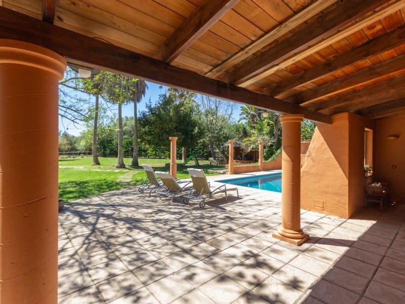 Finca/Casa Rural de 6 habitaciones en Llucmaçanes en venta con piscina - 1.450.000 € (Ref: 9639393)