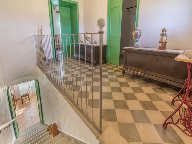 5 slaapkamer Finca/Landhuis te koop in Es Castell - € 1.950.000 (Ref: 9639395)