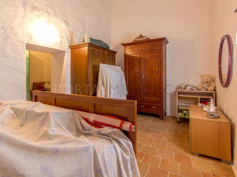 5 slaapkamer Finca/Landhuis te koop in Es Castell - € 1.950.000 (Ref: 9639395)