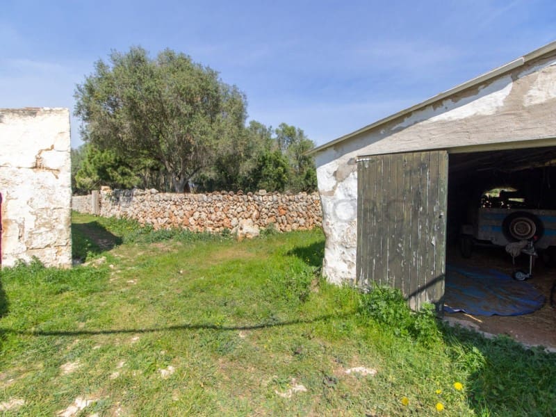 5 slaapkamer Finca/Landhuis te koop in Es Castell - € 1.950.000 (Ref: 9639395)