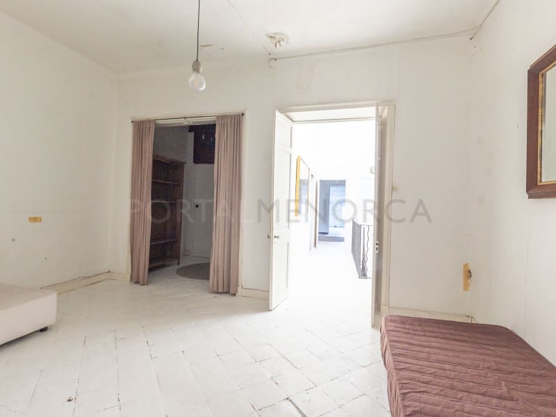 7 sovrum Hus till salu i Mahon / Mao - 750 000 € (Ref: 9639397)