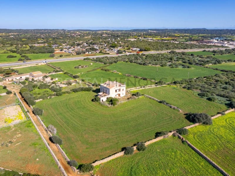 10 chambre Finca/Maison de Campagne à vendre à Ciutadella de Menorca - 950 000 € (Ref: 9639402)