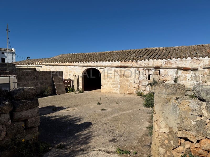 10 chambre Finca/Maison de Campagne à vendre à Ciutadella de Menorca - 950 000 € (Ref: 9639402)